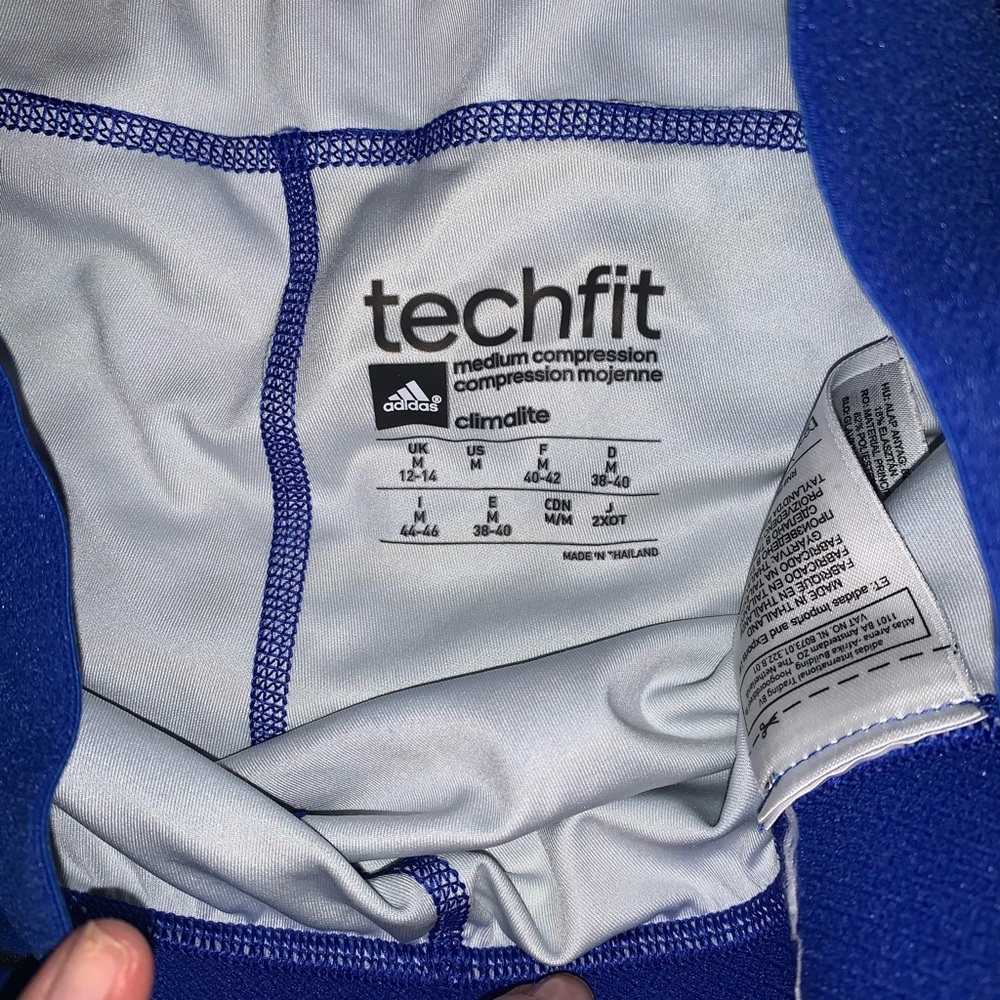 Shorts - Picture 2 of 3